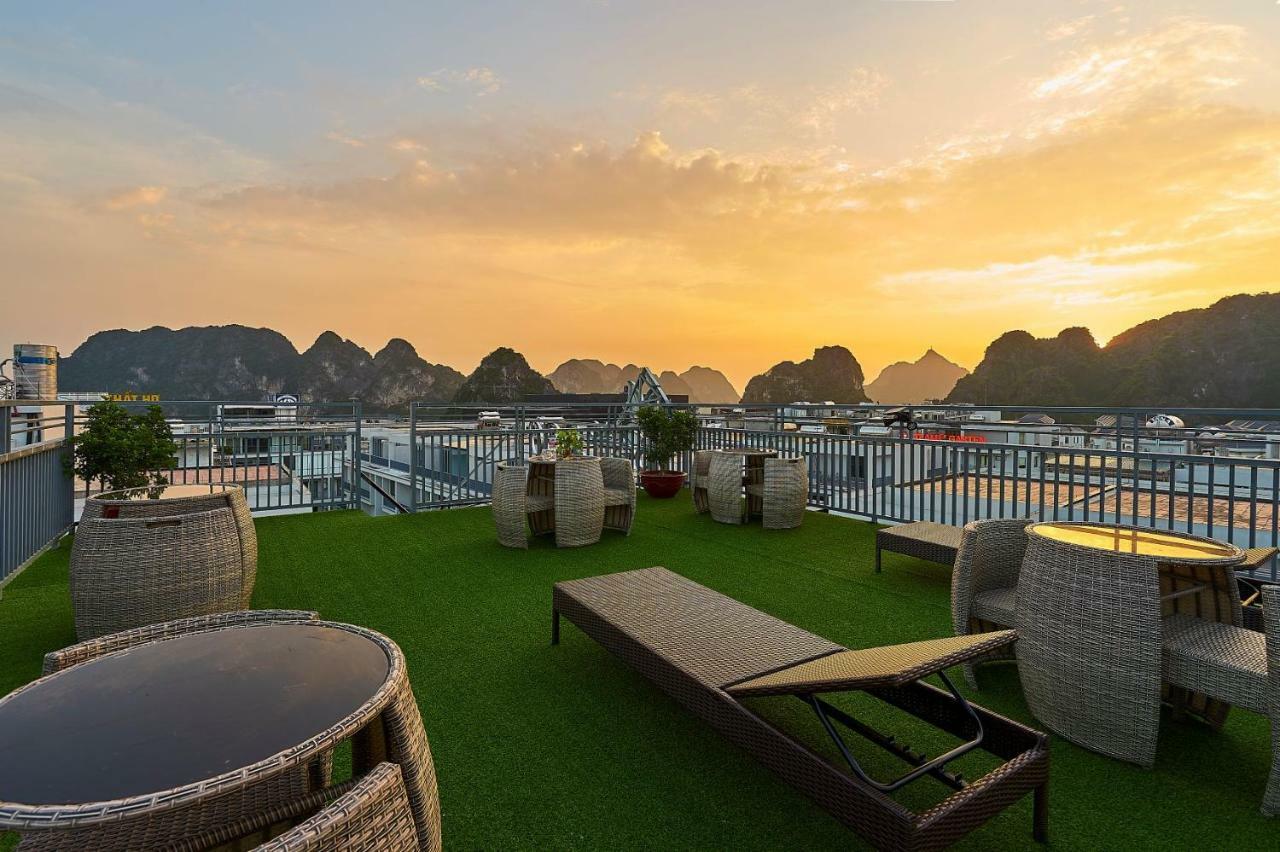 Bbq Hostel Ha Long Exterior foto